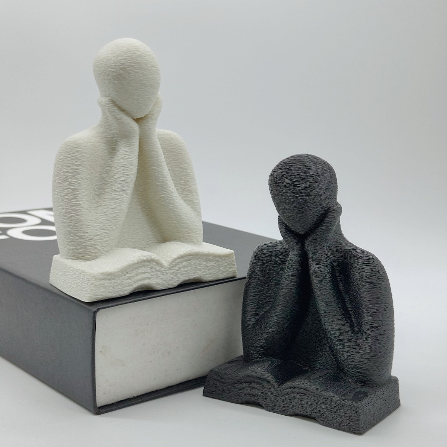 Abstract Sculpture Resin - 抽象的なフィギュアオーナメント、3Dプリントされた思考フィギュアスタチュー、読者向けのデスクトップデコレーション、卒業シーズンギフト