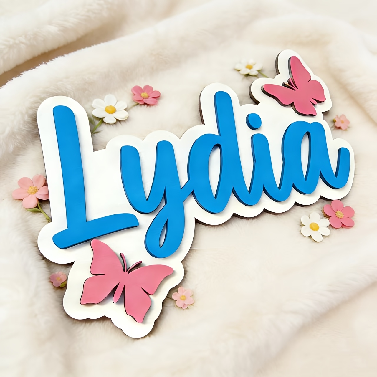 パーソナライズされたブルー＆ピンクの蝶の名前入りルームサイン - Home Decor For Birthday のレビューと価格