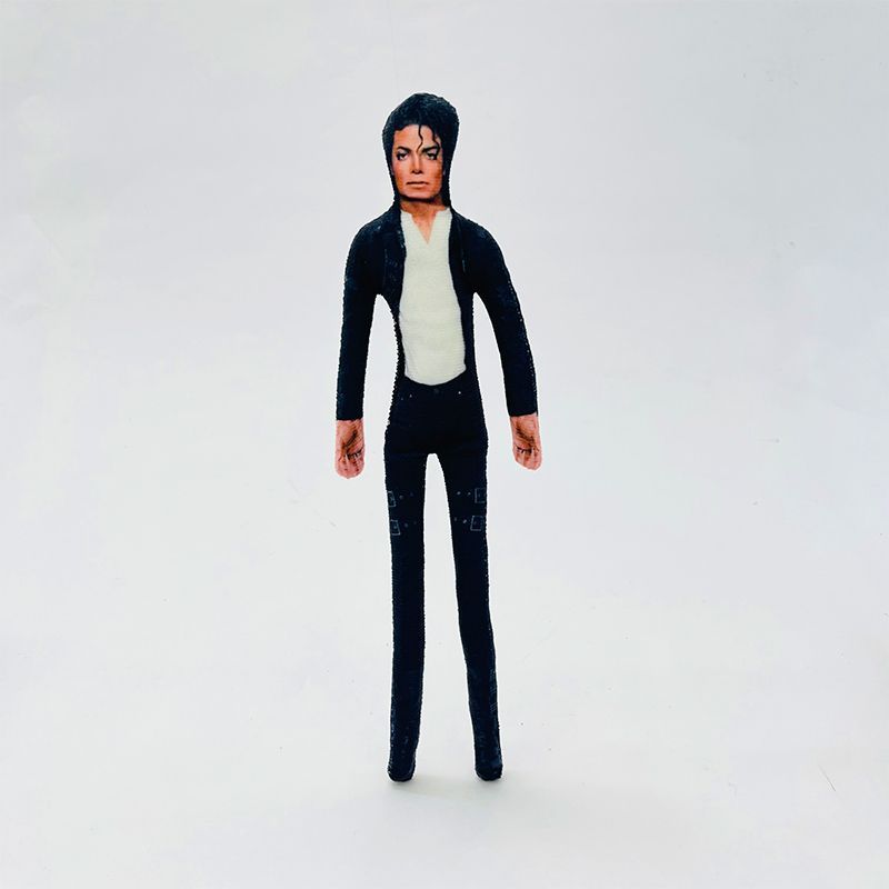 アニメコスプレ小道具アクションフィギュアマイケル・ジャクソン - Home Decor Ideas のレビューと価格