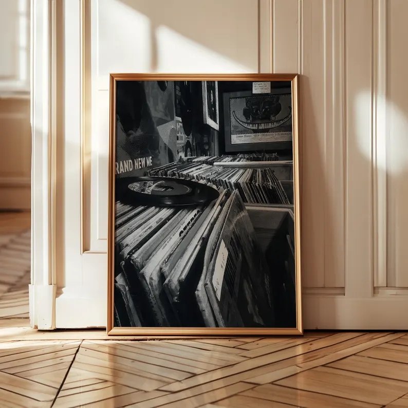 現代のビニールレコードストア黒白写真壁アートプリントキャンバ - Home Decor White のレビューと価格